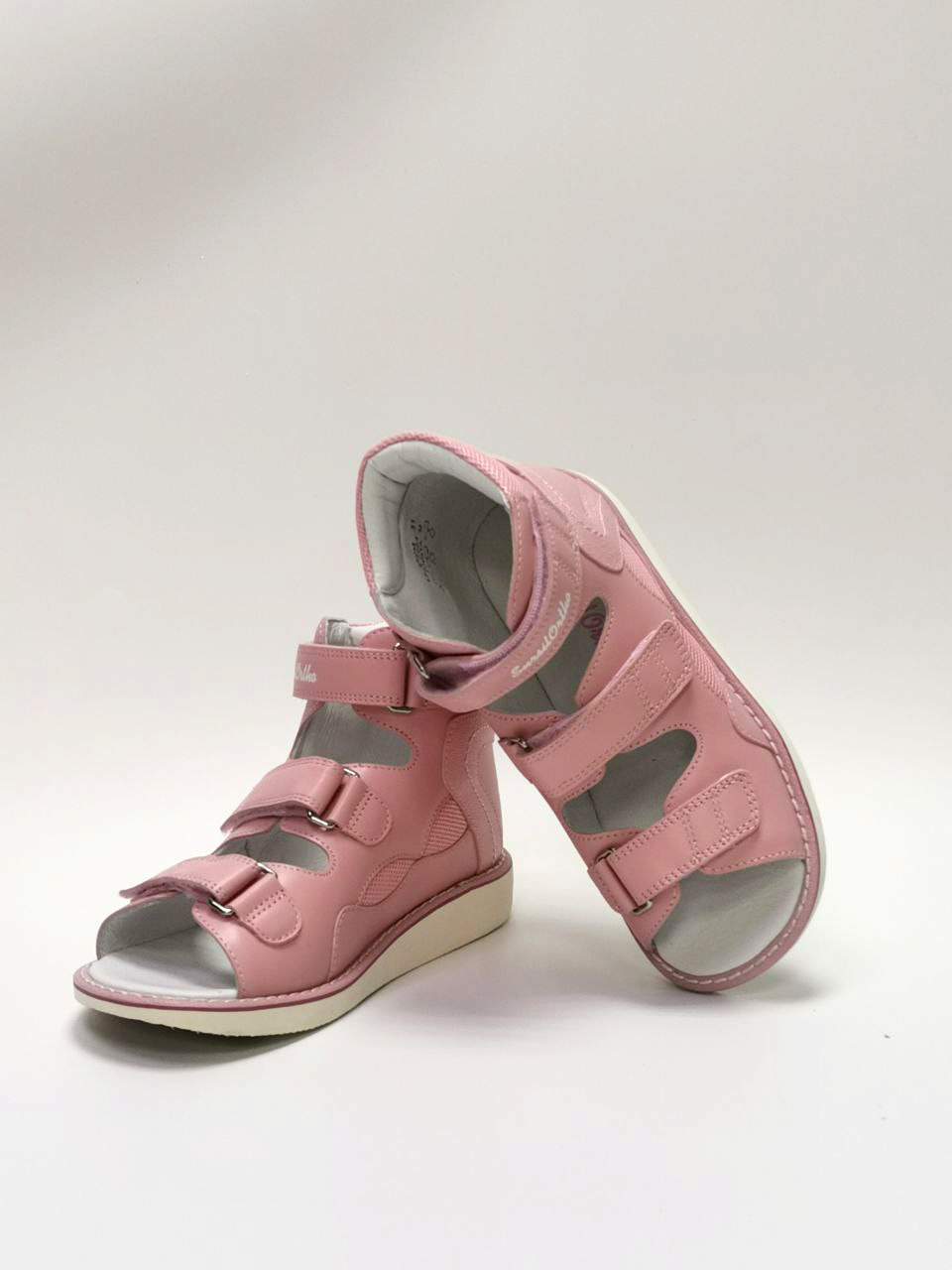 Сандалии ортопедические открытый нос на девочку 15-352М фото 1